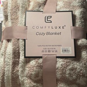 Blanket, Comfy luxe